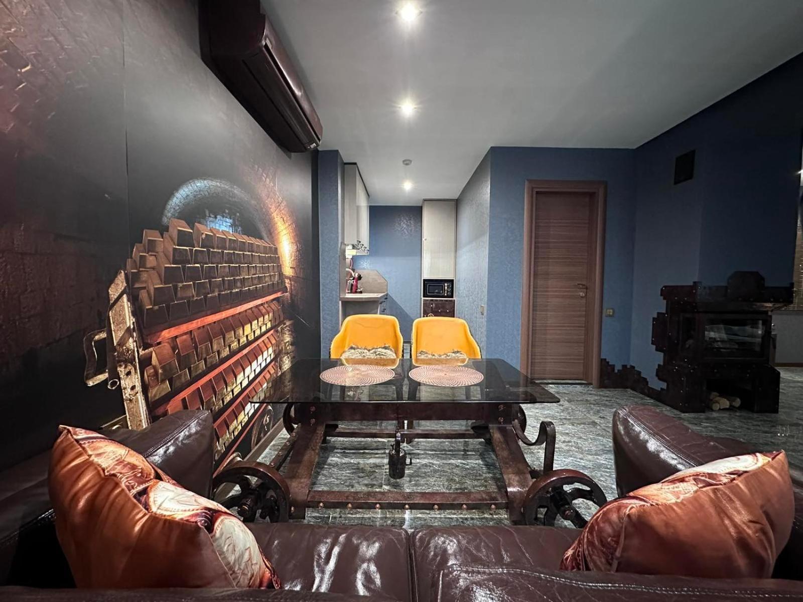 Hidden Bank: Digger'S Dream Apartment Plovdiv Exterior photo